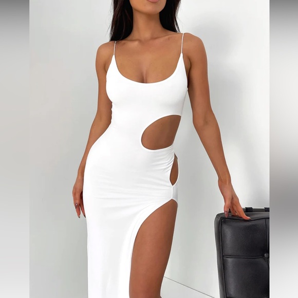 THATSSOFETCH White Rossa Maxi Dress - Picture 6 of 6